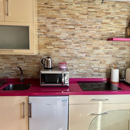 Apartamentos Turisticos Tronca Luxury Granada Luaran gambar