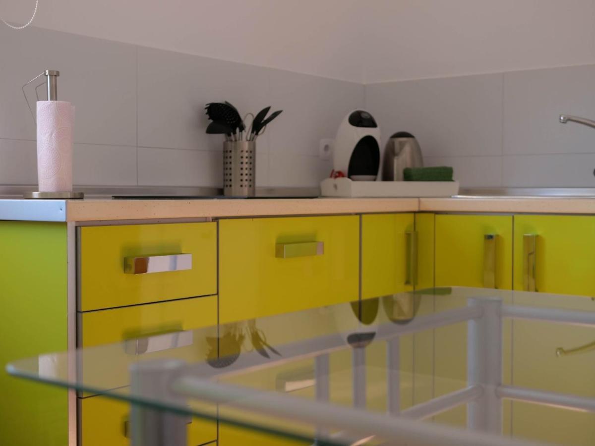 Apartamentos Turisticos Tronca Luxury Granada Luaran gambar