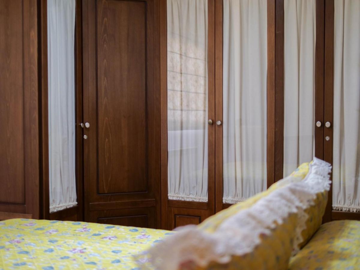 Apartamentos Turisticos Tronca Luxury Granada Luaran gambar
