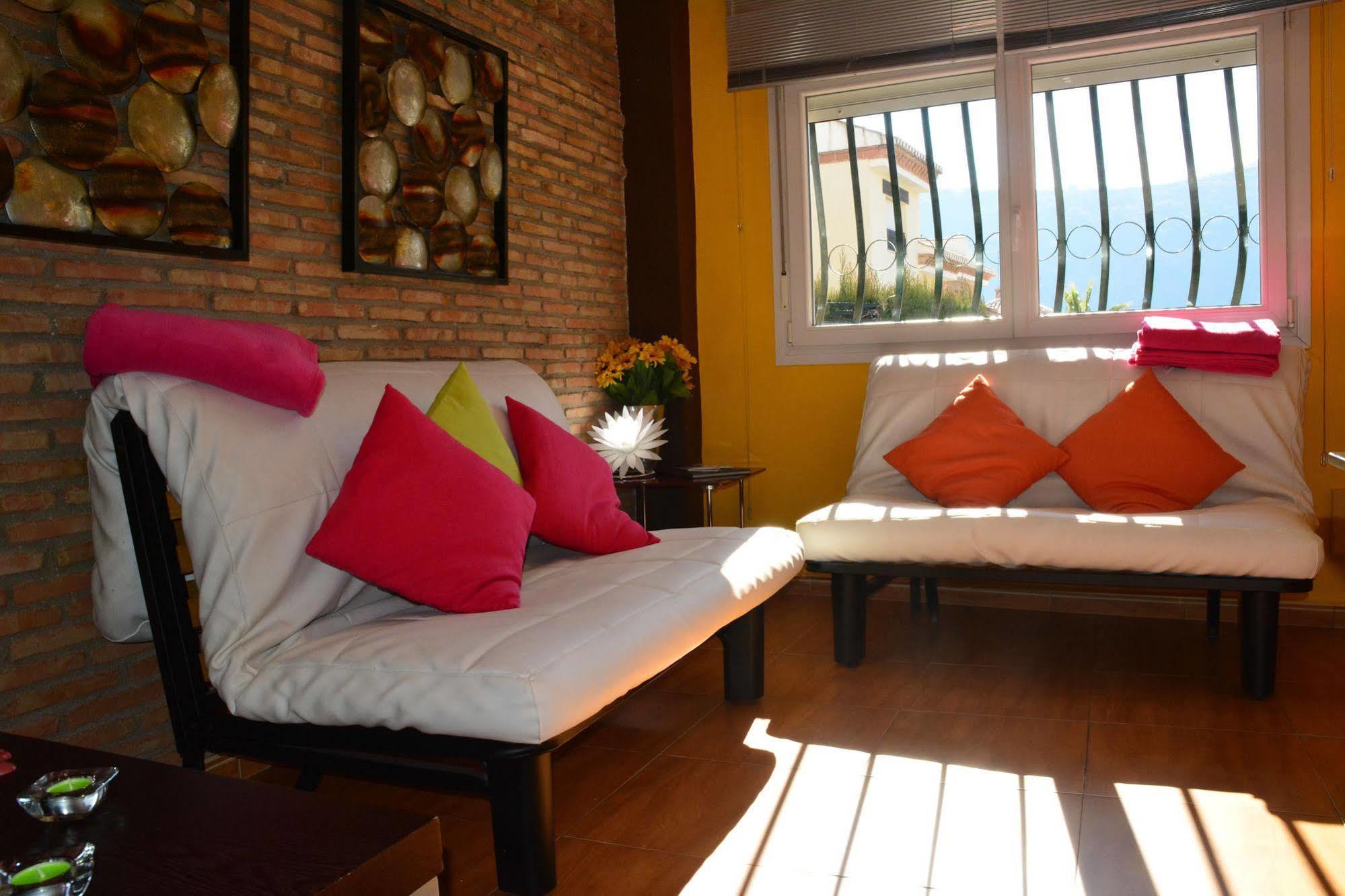 Apartamentos Turisticos Tronca Luxury Granada Luaran gambar